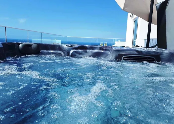 Luxurioese Mit Privatem Pool Und Whirlpool By Interhome * Πέγεια