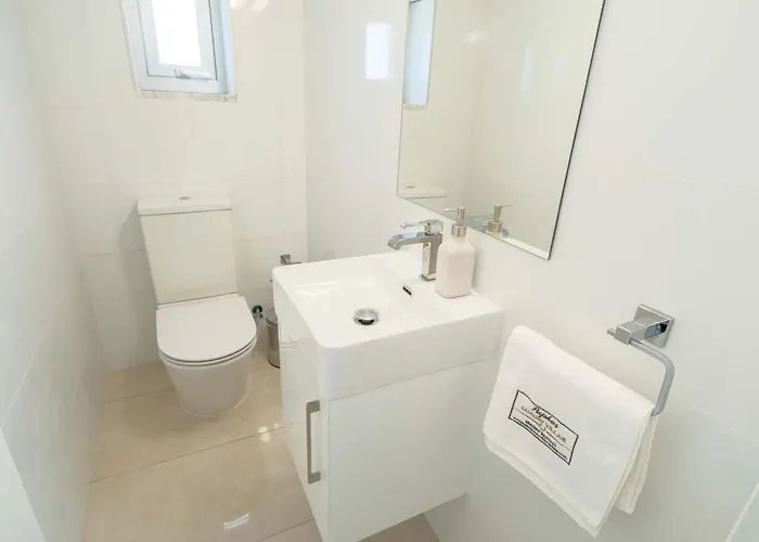 Luxurioese Mit Privatem Pool Und Whirlpool By Interhome *