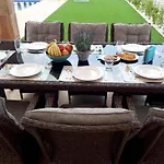 Luxurioese Mit Privatem Pool Und Whirlpool By Interhome بيت للعطل بييا