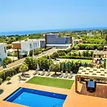 Luxurioese Mit Privatem Pool Und Whirlpool By Interhome *