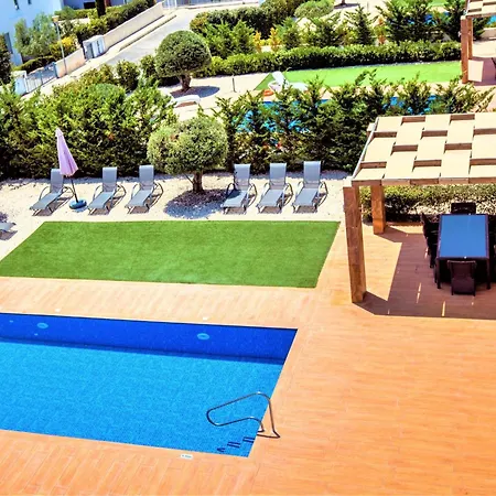 Ferienhaus Luxurioese Mit Privatem Pool Und Whirlpool By Interhome *