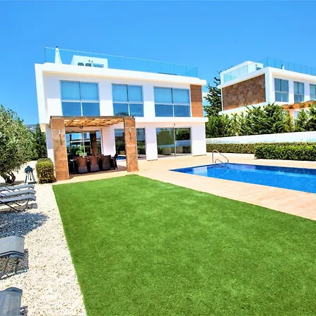 Prázdninový dům Luxurioese Mit Privatem Pool Und Whirlpool By Interhome