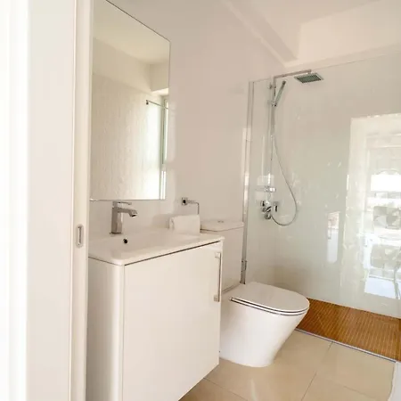 Luxurioese Mit Privatem Pool Und Whirlpool By Interhome Ferienhaus *