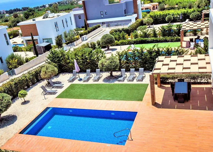 Luxurioese Mit Privatem Pool Und Whirlpool By Interhome Prázdninový dům Pegeia