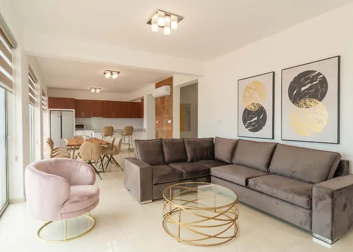 Prázdninový dům Luxurioese Mit Privatem Pool Und Whirlpool By Interhome